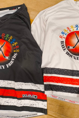 Ball Hockey Friends